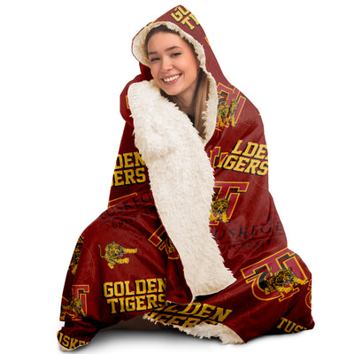 Tuskegee hooded blanket v762